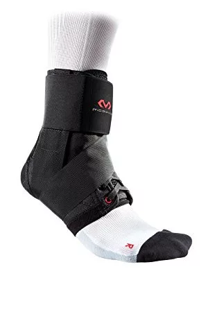 MCDAVID LIGHT ANKLE BRACE WITH FIGURE-8 STRAP FEKETE