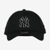 NEW ERA MLB NEW YORK YANKEES HOME FIELD 9FORTY TRUCKER CAP BLACK