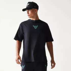   New Era NBA Chicago Bulls League Essential Oversized T-Shirt Black