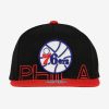 MITCHELL & NESS NBA PHILADELPHIA 76ERS LOW BIG FACE SNAPBACK HWC BLACK / RED