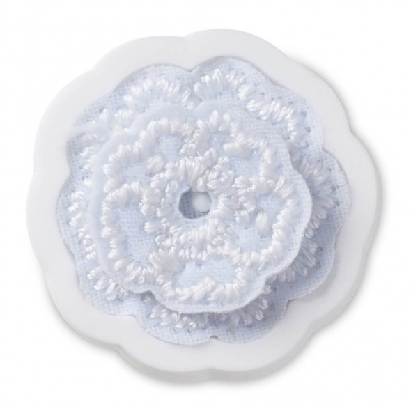 Crocs Elegáns fehér virág 3 Jibbitz